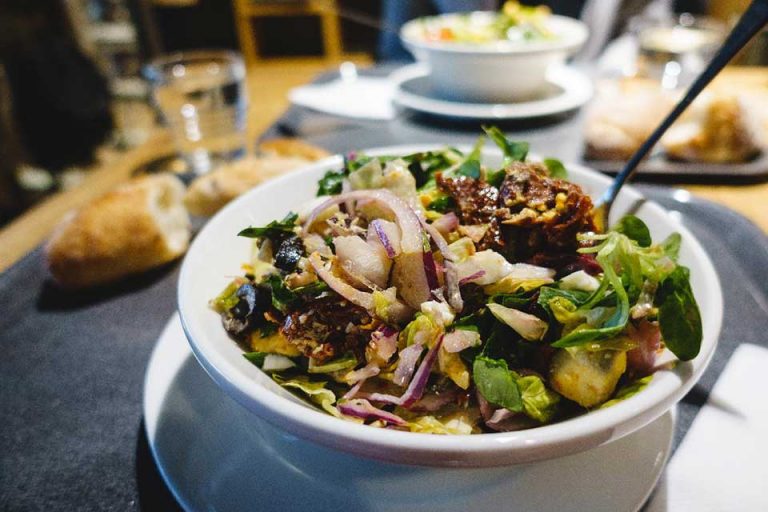 como hacer una ensalada con semillas de chia